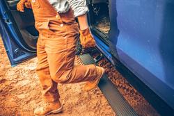 AMP Research 76364-01A