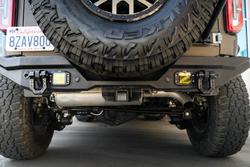 DV8 Offroad UNSK-01BL