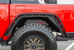 DV8 Offroad INFEND-04RB