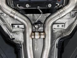 AWE Tuning 3025-11006