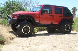 DV8 Offroad HT07FB42