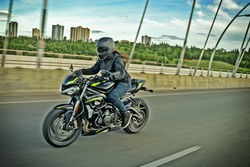 Speed and Strength 880408