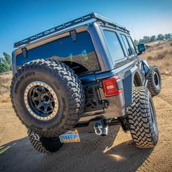 DV8 Offroad RRJL-01