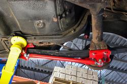 UMI Performance 262824-R