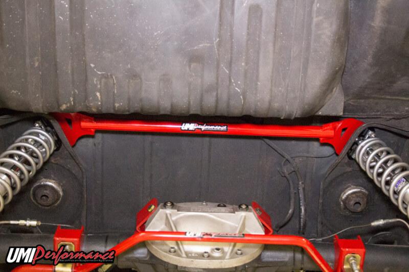 UMI Performance 3055-R