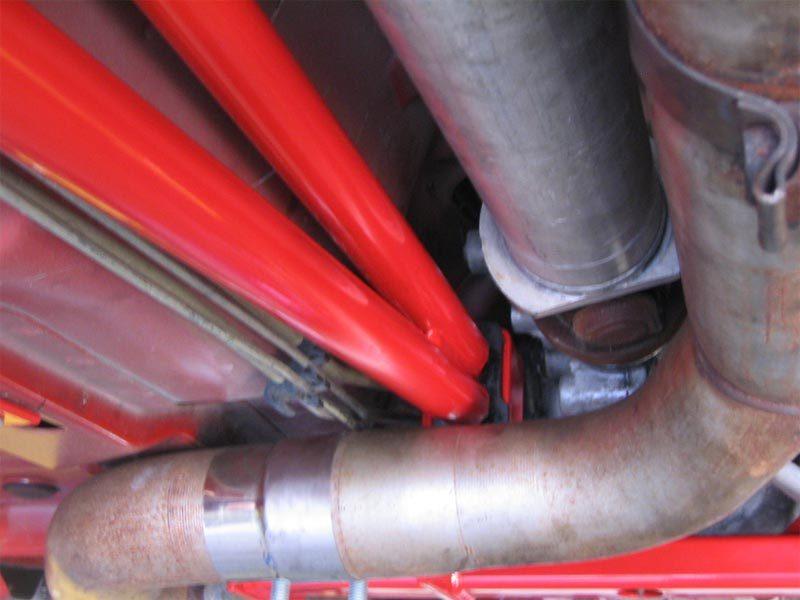 UMI Performance 2210-B