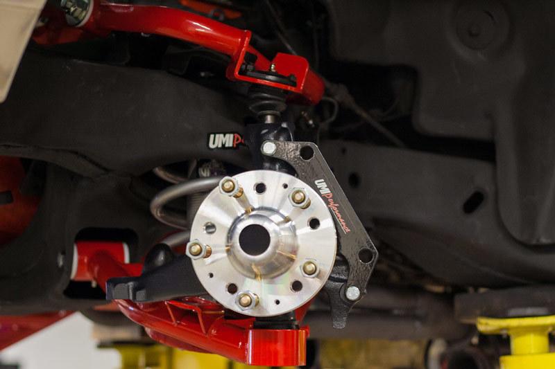 UMI Performance 303233-R