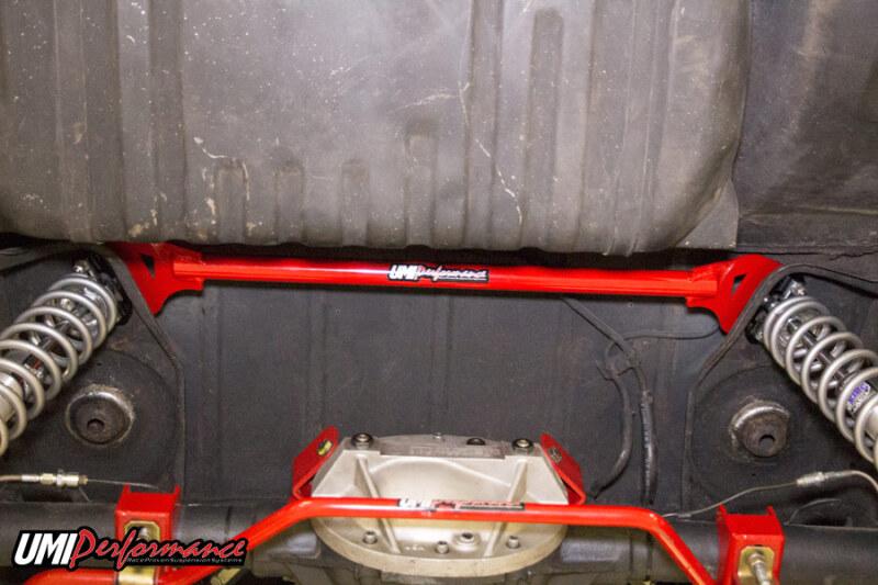 UMI Performance 3049-110