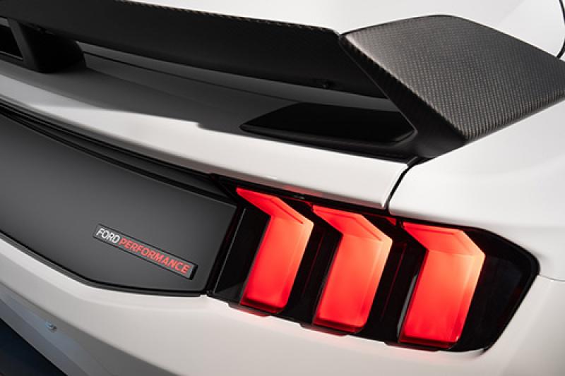 Ford Racing M-1447-FP