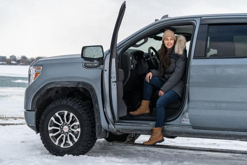 AMP Research 76254-01A