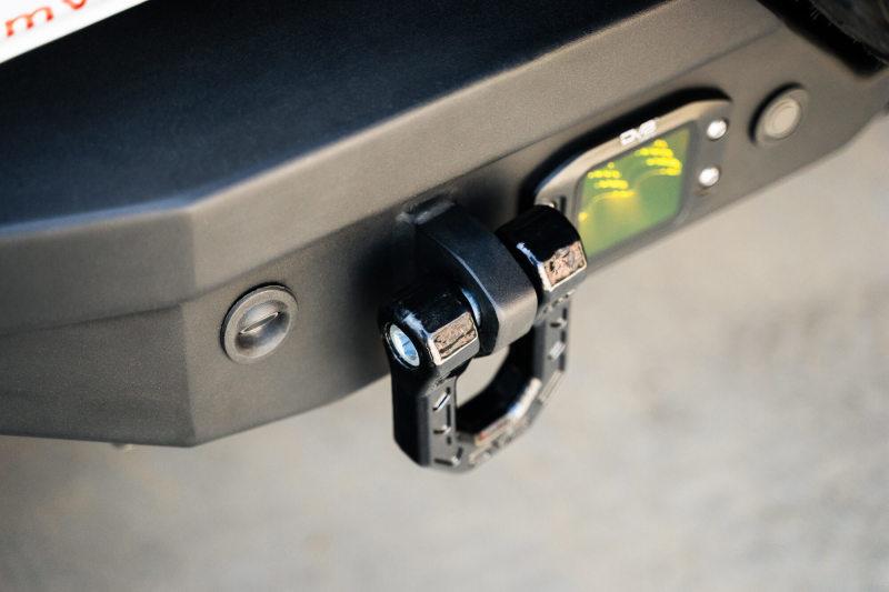 DV8 Offroad UNSK-01BL