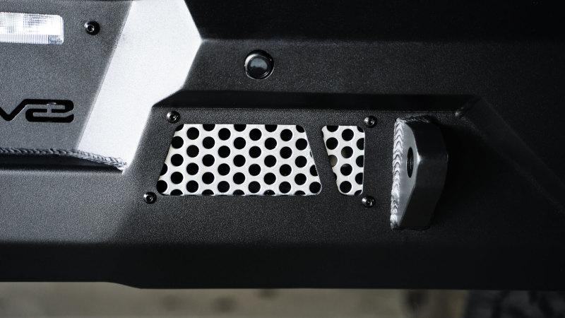 DV8 Offroad RBTT2-04