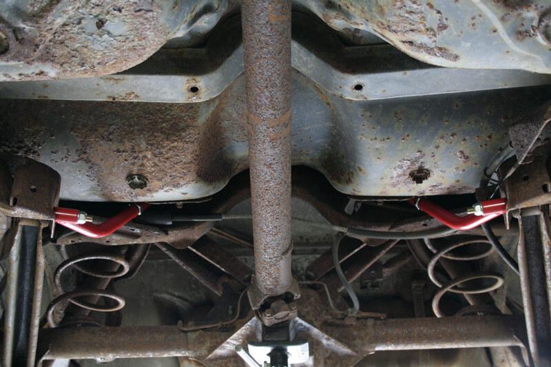 UMI Performance 3028-B