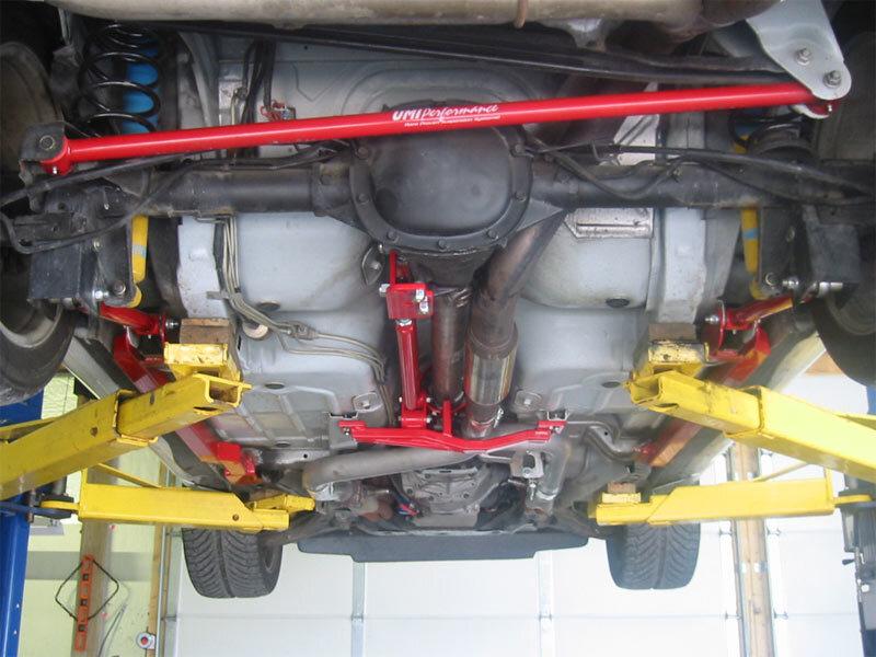 UMI Performance 2203AS-B