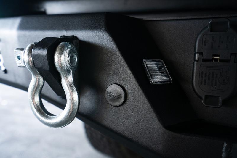 DV8 Offroad RBTT1-04