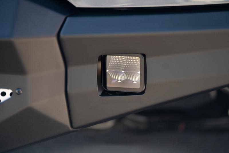 DV8 Offroad BE3EW40W