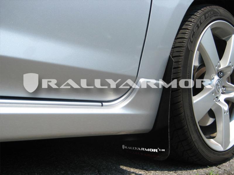 Rally Armor MF9-UR-BLK/WH
