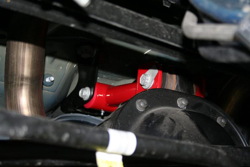 UMI Performance 1046-B