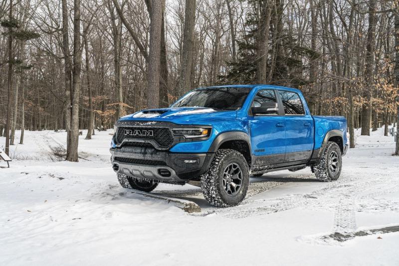 AMP Research 78240-01A