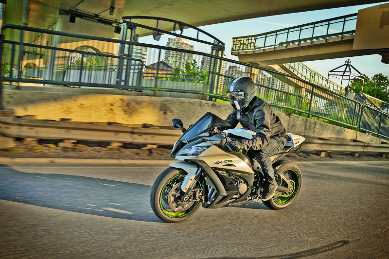 Speed and Strength 880371