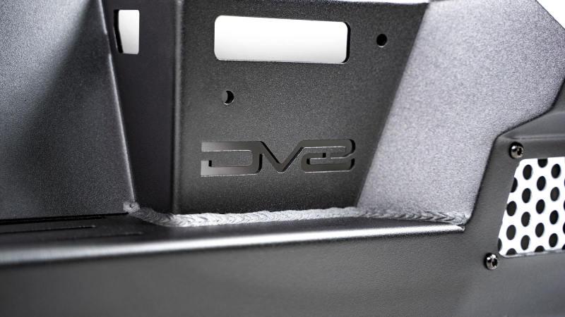 DV8 Offroad RBTT2-04