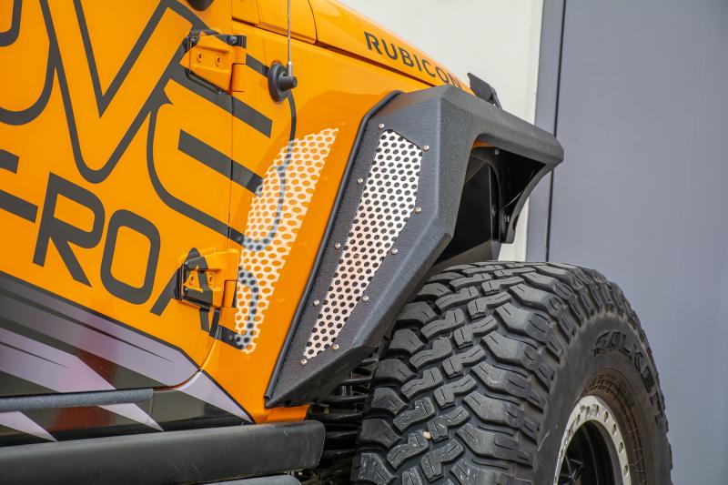 DV8 Offroad FENDB-09