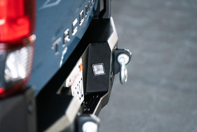 DV8 Offroad RBTT1-04