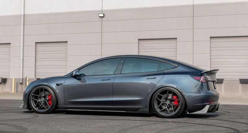 Vivid Racing VR-TSLM3-615